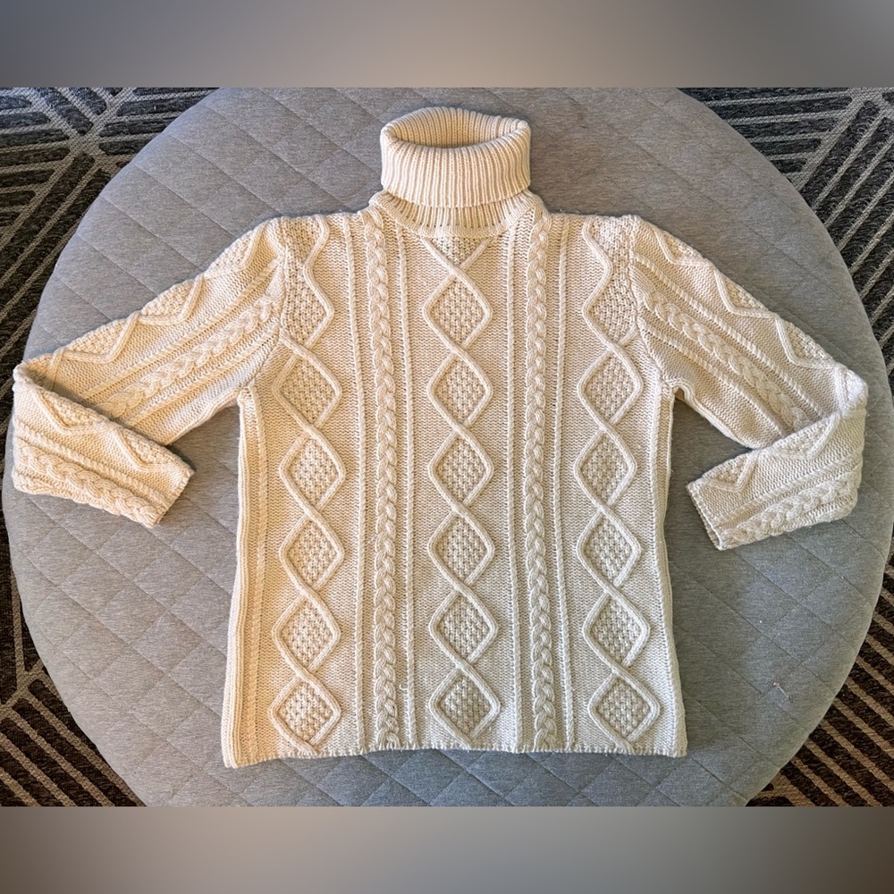 EDDIE BAUER Collectibles Cream Wool Cable Knit Fisherman Turtleneck Sweater
